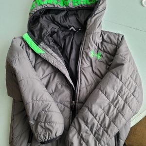 Boys Small Under Armour puffy jacket